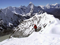 ������-���